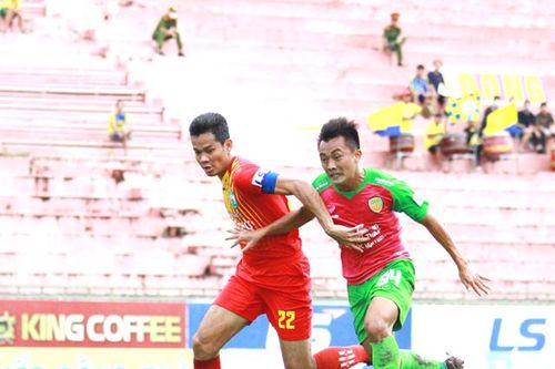 DFC nắm lợi thế trong cuộc đua trụ hạng