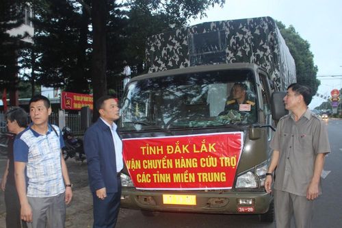 Bí thư Đắk Lắk tổ chức đoàn công tác đi hỗ trợ 7 tỉnh mưa lũ