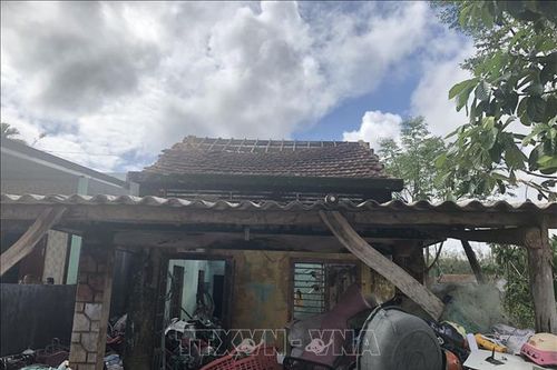 Nỗ lực ổn định cuộc sống cho các hộ dân người Ca dong sau sạt lở