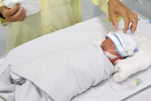 Bệnh viện Sản-Nhi An Giang cấp cứu thành công sản phụ thai trong ổ bụng rất hiếm gặp