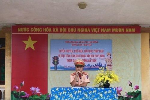 Ghi nhận hiệu quả mô hình 'Cổng trường an toàn giao thông' ở Vĩnh Phúc
