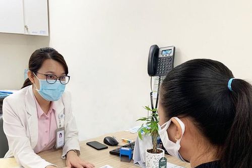 Thụ tinh trong ống nghiệm miễn phí cho 60 cặp vợ chồng khó khăn