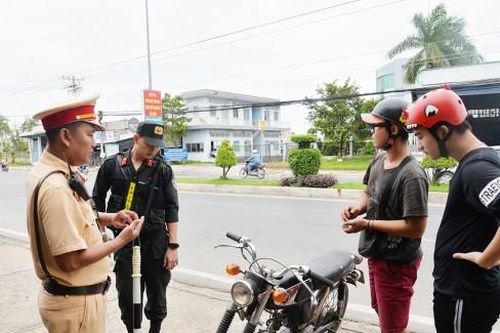 Thực hiện đồng bộ các biện pháp đảm bảo trật tự an toàn giao thông