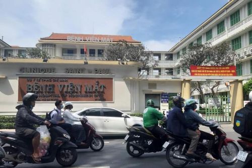 Bộ Công an tiến hành khám xét tại Bệnh viện Mắt TP.HCM