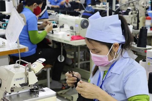 Hướng dẫn mới về hỗ trợ người lao động nghỉ việc không lương do Covid-19
