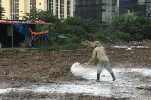 Hoàn thành thu dọn rác thải tồn đọng tại quận Cầu Giấy