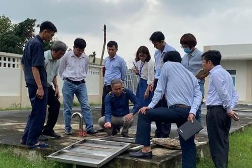 Tổ công tác số 6 của Bộ Y tế đến Quảng Ngãi hỗ trợ khắc phục hậu quả mưa lũ