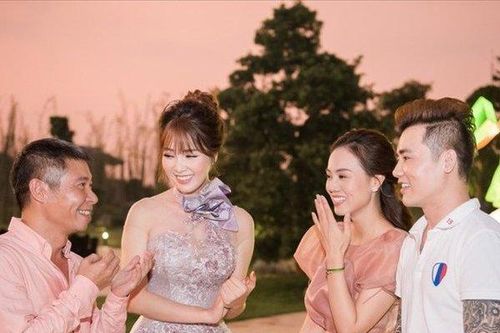 Á hậu Thụy Vân bật mí về đám cưới của NSND Công Lý và bạn gái