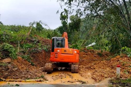 Quảng Nam: Xảy ra một vụ sạt lở đất khiến 1 người tử vong