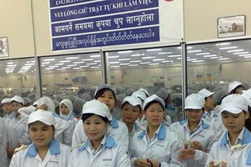 Lao động đăng ký tìm việc tăng cao, có được việc phù hợp không đáng kể