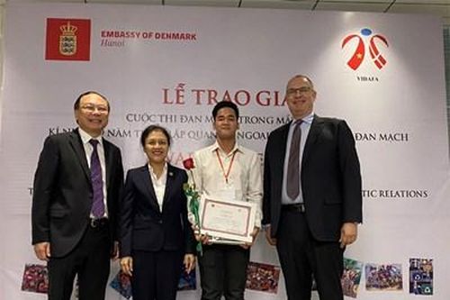 Trao giải cuộc thi 'Vẽ Đan Mạch trong mắt em 2020'