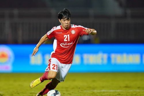 CLB TP.HCM đàm phán mượn Công Phượng thêm 1 năm