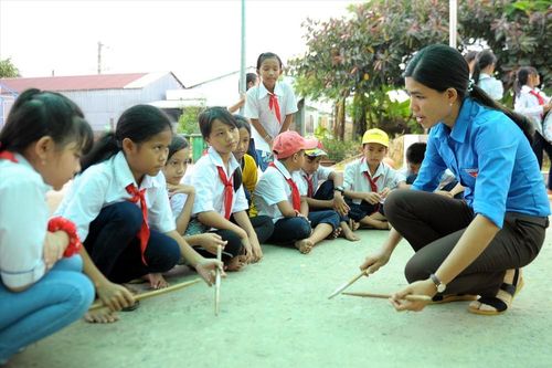 'Chia sẻ cùng thầy cô' năm 2020: Sáng tạo từ gian khó