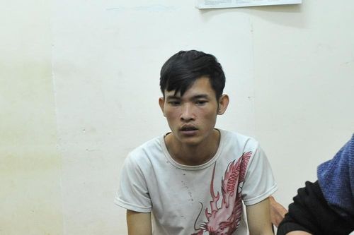 Khởi tố kẻ trút 'mưa dao' vào tài xế xe ôm cướp tài sản