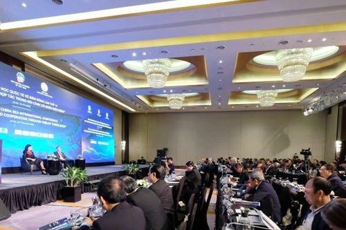 Covid-19 làm cho quan hệ giữa các nước lớn xấu đi ở Biển Đông