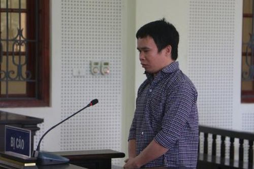 Người lái máy cày lĩnh án chung thân