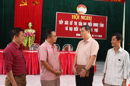 Tiếp tục chương trình tiếp xúc cử tri tại phường Đông Giang và Phường 3, thành phố Đông Hà