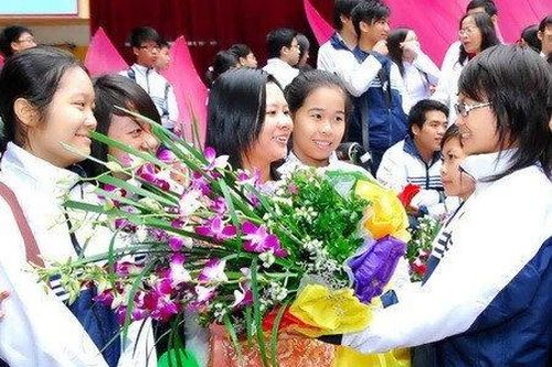 10 lời chúc đặc biệt ý nghĩa gửi tặng thầy cô nhân ngày 20/11