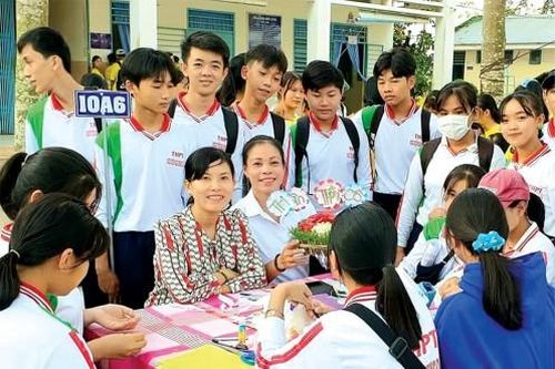 Nghĩ về truyền thống 'Tôn sư trọng đạo'