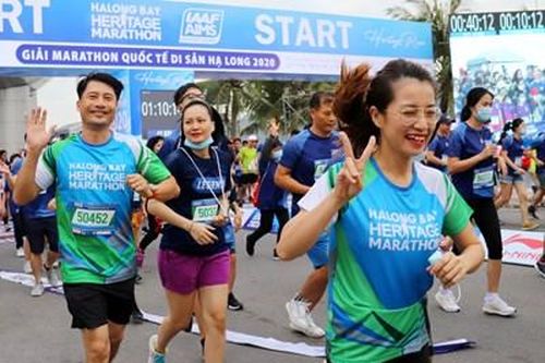 Hơn 2.500 vận động viên tham gia Giải marathon quốc tế Di sản Vịnh Hạ Long