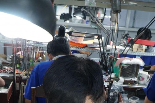 Nghệ nhân Mai Anh Thi: Nghề kim hoàn không dành cho những người lười biếng