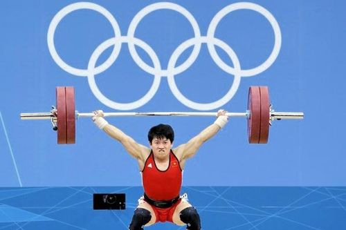 Cử tạ Việt Nam bất ngờ được nhận HCĐ Olympic London 2012