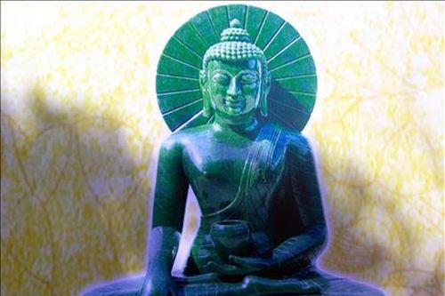 Quảng Ninh: Cung rước tượng Phật bằng ngọc nguyên khối nặng 3,8 tấn