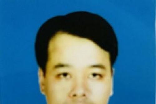 Tạm giam 'trùm' lừa đảo chuyên nhận đổi tiền, chiếm đoạt hàng tỷ đồng