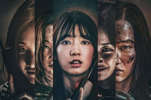 Chán đối đầu zombie trong '#Alive', Park Shin Hye mắc bẫy quá khứ trong 'The Call'