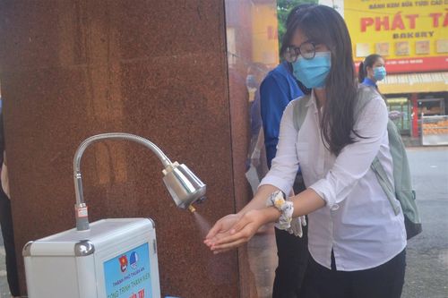 Ngành giáo dục TP HCM khẩn cấp triển khai phòng Covid-19