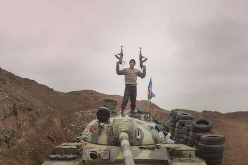 Các xe tăng T-54B và T-55 kỳ cựu của Azerbaijan đã chiến đấu ra sao ở Karabakh?