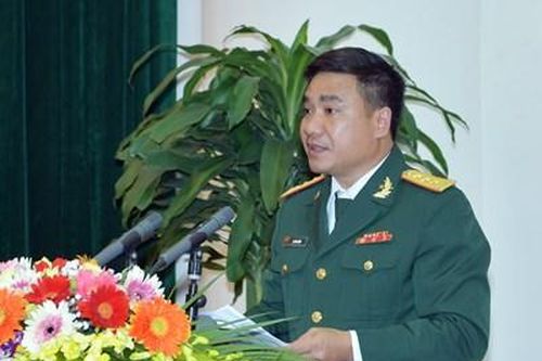 Kiên trì giải thích, thuyết phục giữ cán bộ
