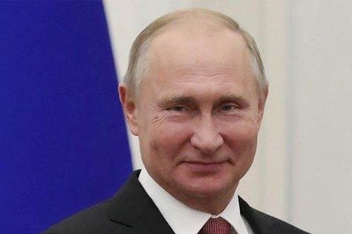 TT Putin tự tin về thứ sẽ giúp Nga 'thống trị thế giới' và UAV lạ