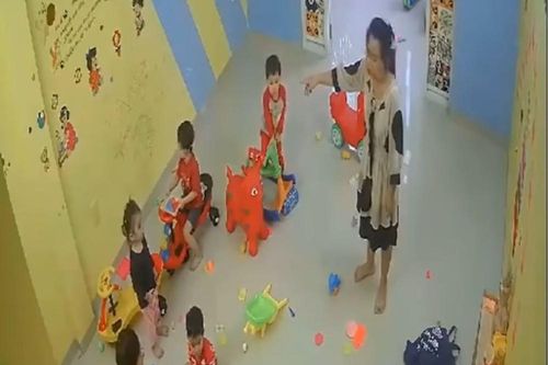 Nha Trang rút giấy phép cơ sở mầm non tư thục đánh 4 trẻ nhỏ