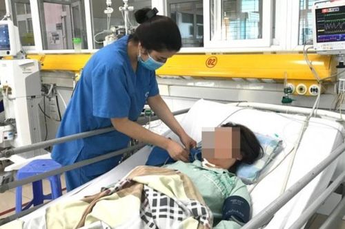 Người phụ nữ nguy kịch sau khi uống 60 viên thuốc hạ huyết áp