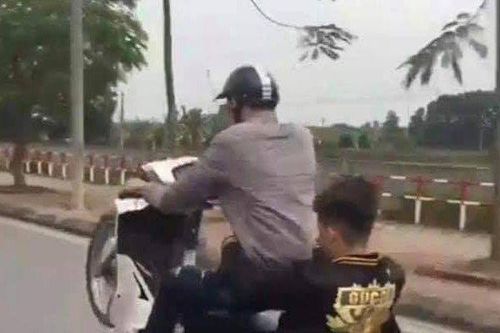 Khoe clip 'bốc đầu' xe máy, nam thanh niên bị xử phạt