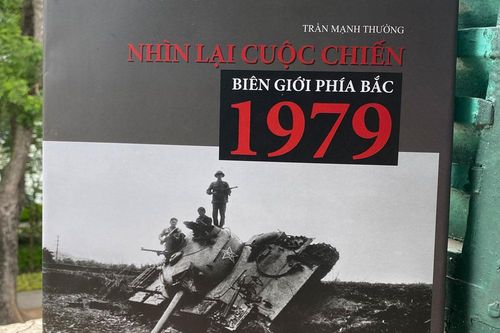 Nhìn lại cuộc chiến biên giới phía Bắc qua ảnh của nghệ sĩ Trần Mạnh Thường