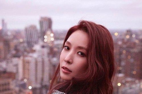 Nghi vấn 'Nữ hoàng Kpop' bị điều tra vì nhập lậu thuốc