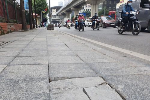 Chất lượng, nguồn gốc đá lát vỉa hè: Chưa kiểm soát tốt, nên dừng