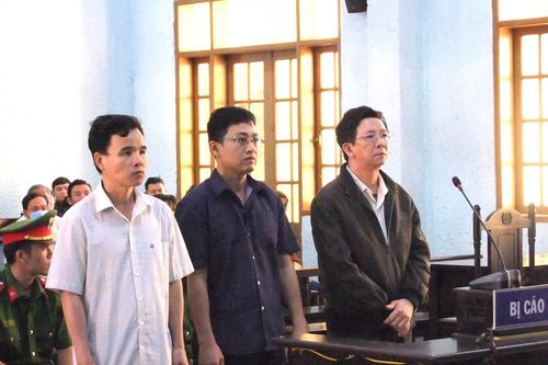 Vụ tham ô hơn 'nửa tỷ' ở Gia Lai: Nguyên Chủ tịch huyện lĩnh 15 năm tù