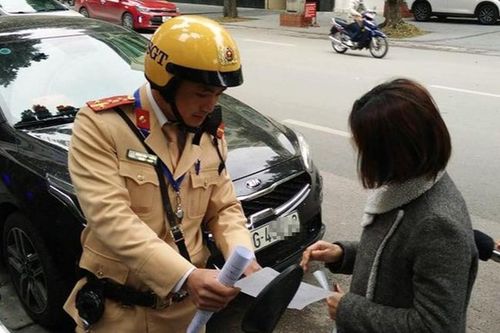 'Phạt nguội' - thanh bảo kiếm để trị vi phạm giao thông