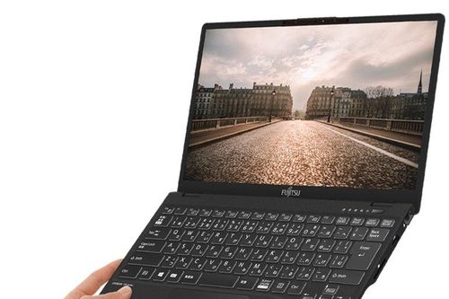 Fujitsu ra mắt laptop UH-X có trọng lượng nhẹ nhất Việt Nam