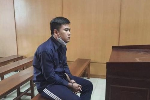 Bị hủy hôn, gã trai đâm bạn gái tử vong