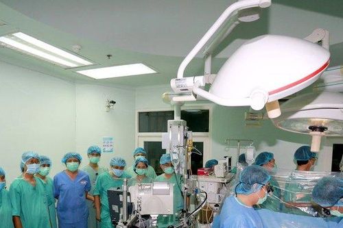 Ca ghép tim xuyên Việt ở Huế lọt đề cử thành tựu y khoa 2020