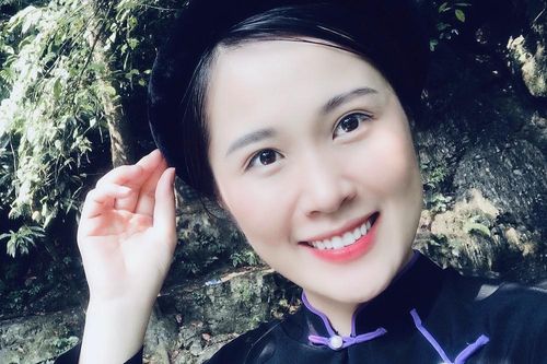Nữ sinh xinh đẹp dân tộc Nùng muốn phát triển ẩm thực Cao Bằng