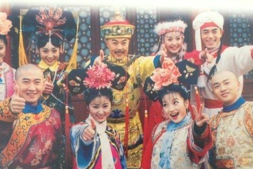 3 sự thật hài hước ít ai biết về huyền thoại Hoàn Châu cách cách 1997