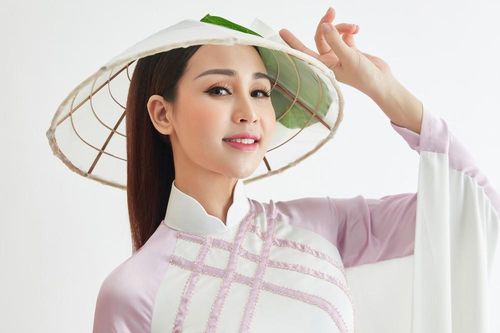 Sao mai Khánh Ly mất 4 năm làm album nhạc dân gian tặng bố