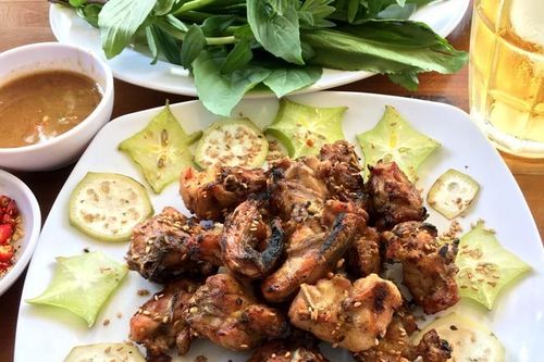 Ngồ ngộ món... thỏ lai dê