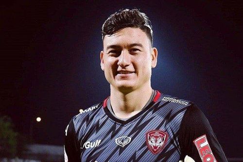 Lo mất vị trí số một ở ĐTQG, Văn Lâm tìm đường rời Thai League?