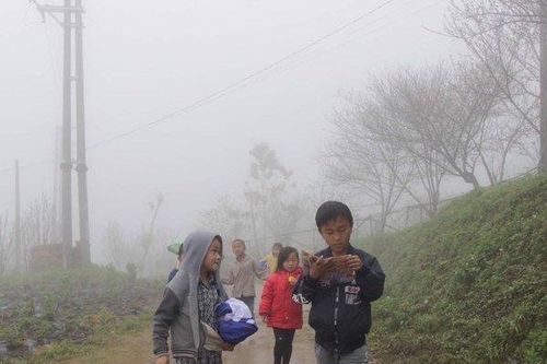 Nhiệt độ xuống dưới 2 độ C, học sinh vùng biên giới phải nghỉ học